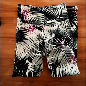 Practically new balance leggings